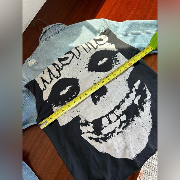 Custom made rockers distressed jean jacket - The Misfits - Picture 6 of 8